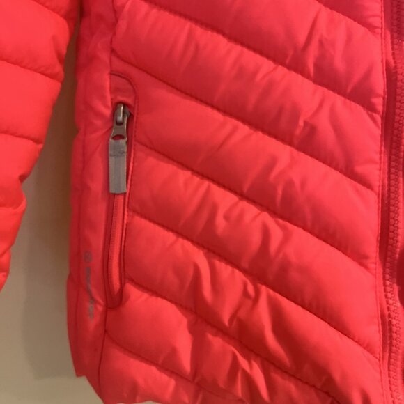 Girls Champion Winter Coat Size L 10-12 Bright Pink Zippered Pockets Hood Puffer - Picture 2 of 8